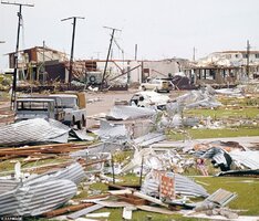 7224702-6478291-Cyclone_Tracy_destroyed_almost_everything_in_its_path_leaving_st-a-4_154561714...jpg