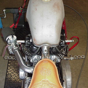 monoshock drag top view over the seat