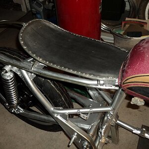 Iso view of seat and fender on bike