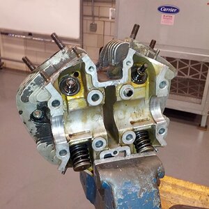 Engine head disassembly