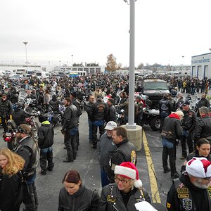 2014 toys for Tots Springfield,MO
estimated 1200 bikes