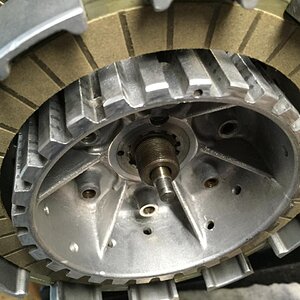 IMG 77- Notice different color of inner Ferodo Clutch Plates.