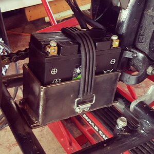 Battery Box Mounted