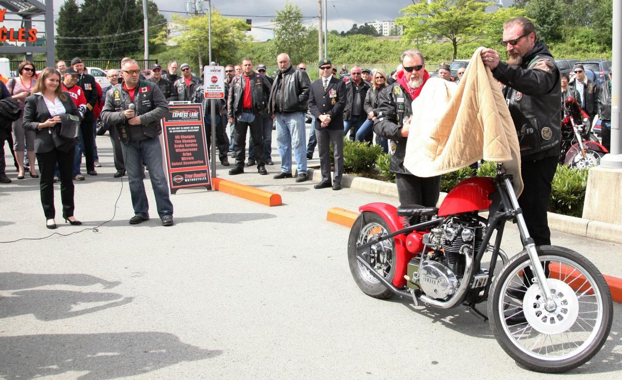 The presentation at the June 09/2012 Highway of Heroes Memorial Ride for the Fallen in Vancouver BC by 'Ubique Unit' of the 3rd Canadian Army Veterans