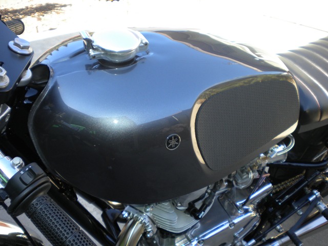 XS750 tank with monza gas cap