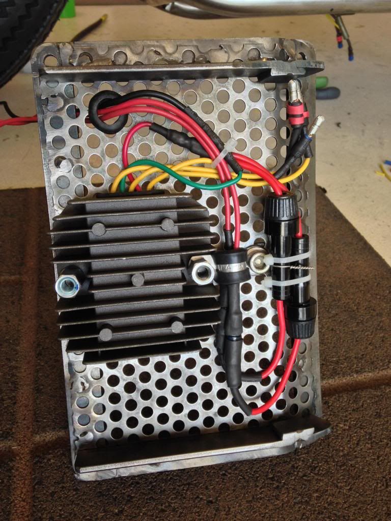 er-voltgage-regulator-mount-and-wiring_zpsf46208bf.jpg