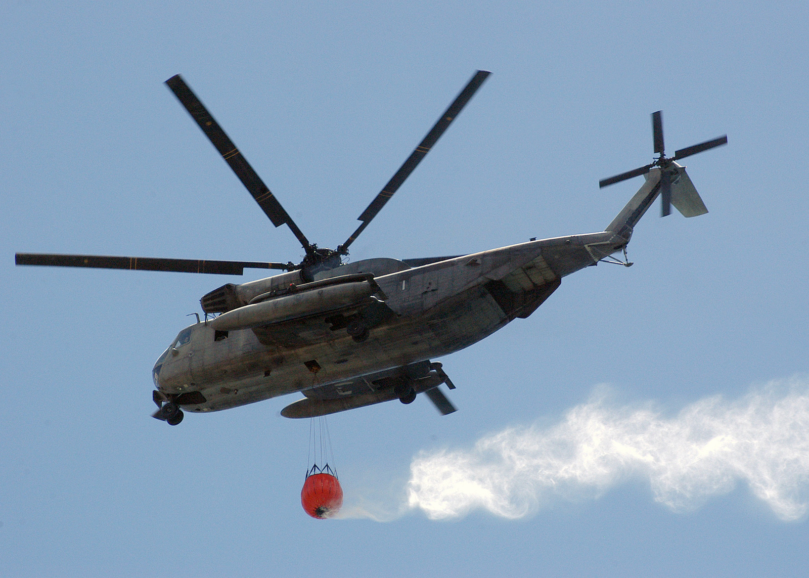 ion-helicopter-marine-heavy-helicopter-eeeb45-1600.jpg