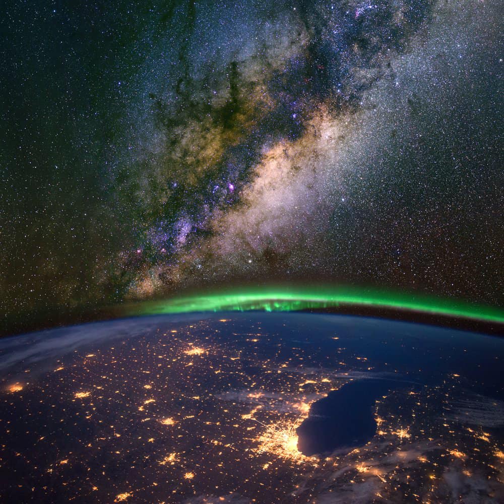 wisconsin space view aurora.jpg