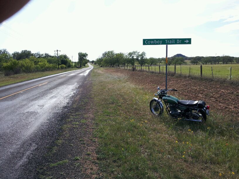hc2
Tivydale road - Cowboy trail dr.